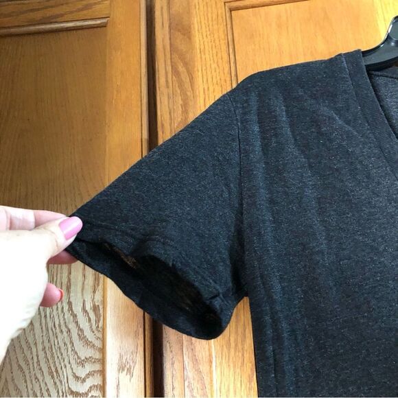 MONROW Classic V-Neck Heather Short Sleeve Tee - S - Picture 5 of 11